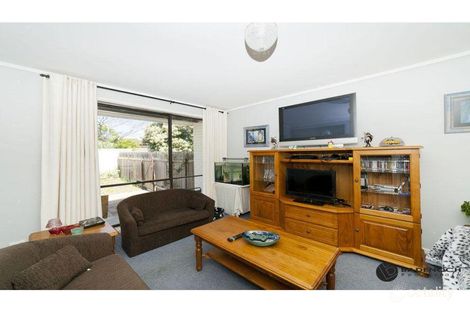 Property photo of 2 Weaver Place Charnwood ACT 2615