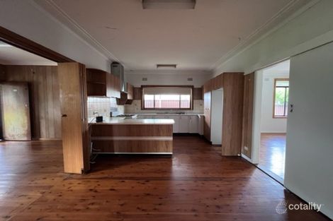 Property photo of 3 Wyena Road Pendle Hill NSW 2145