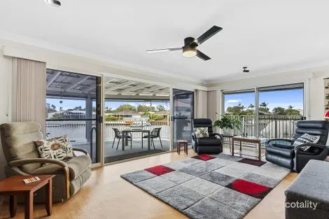 Property photo of 1/57 Jacaranda Drive Bongaree QLD 4507