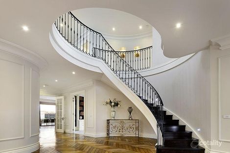 Property photo of 120 Belmore Road Balwyn VIC 3103