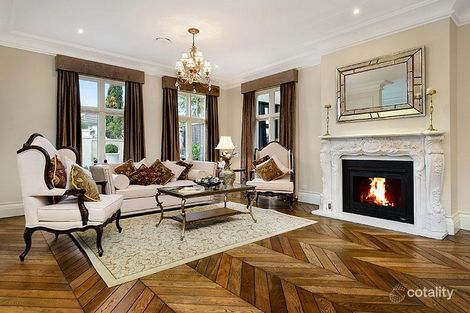 Property photo of 120 Belmore Road Balwyn VIC 3103