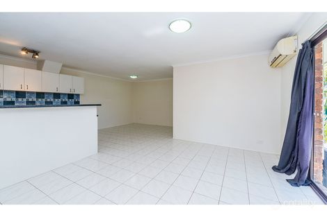 Property photo of 1/8 Senate Street Labrador QLD 4215