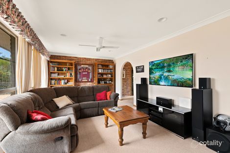 Property photo of 3 Granada Drive Highfields QLD 4352