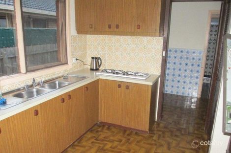 Property photo of 10 Grovelands Drive Mulgrave VIC 3170