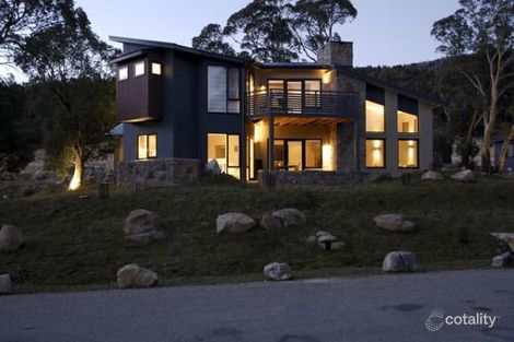 Property photo of 13 Stockwhip Way Crackenback NSW 2627