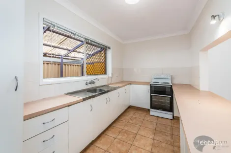 Property photo of 3/18 Central Street Labrador QLD 4215