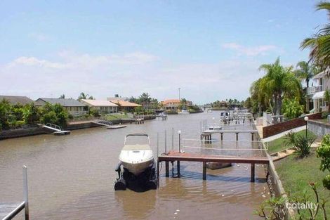 Property photo of 32 Cockleshell Court Runaway Bay QLD 4216