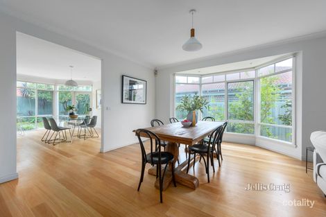 Property photo of 10 Ash Grove Caulfield VIC 3162