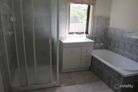 Property photo of 131 Warrigal Road Hughesdale VIC 3166