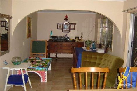 Property photo of 76 Townson Avenue Palm Beach QLD 4221