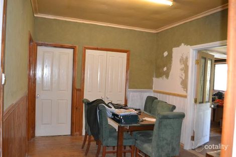 Property photo of 4 Rolf Court Wendouree VIC 3355