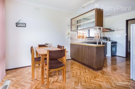Property photo of 19 Treesbank Avenue Springvale VIC 3171