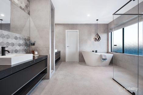 Property photo of 95 Castillo Avenue Clyde North VIC 3978