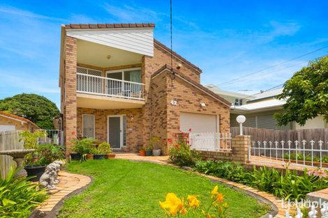 Property photo of 42 Pine Street Wynnum QLD 4178