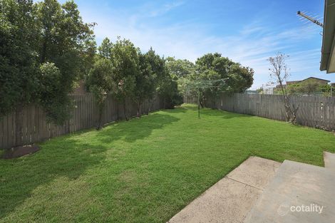 Property photo of 24 Karrabah Crescent Lake Heights NSW 2502