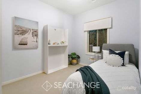 Property photo of 2/102 Barkly Street Mornington VIC 3931