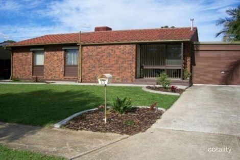 22 Finian Rd, Christie Downs, SA 5164