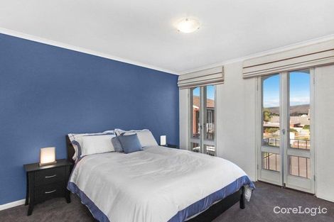 Property photo of 2/113 Stornaway Road Queanbeyan NSW 2620