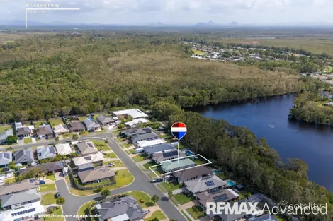 Property photo of 47 Lakeside Crescent Ningi QLD 4511