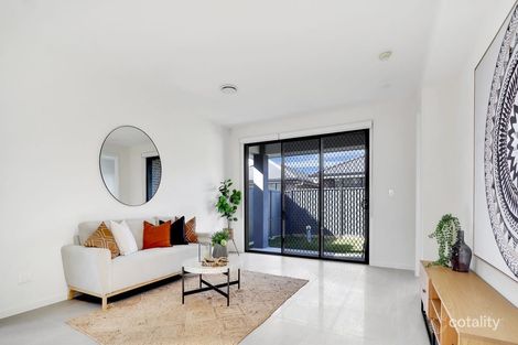 Property photo of 63 Salix Crescent Marsden Park NSW 2765