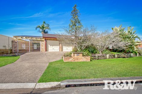 Property photo of 4 Horseshoe Circuit St Clair NSW 2759