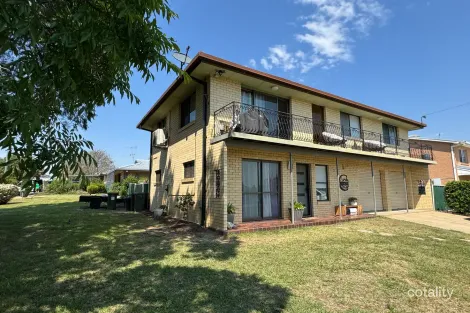 Property photo of 2 Jacaranda Crescent Inverell NSW 2360