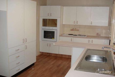 Property photo of 5 Bundarra Crescent Orange NSW 2800