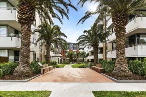 322/11 BOND ST, CAULFIELD NORTH, VIC 3161