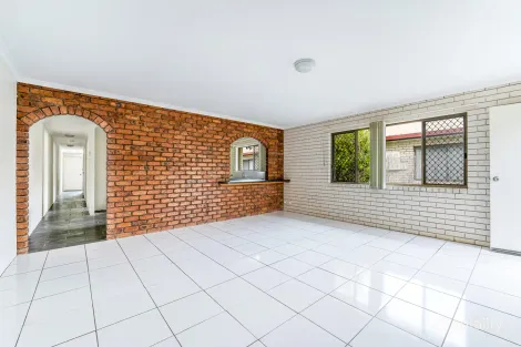 Property photo of 1/33 Hinley Avenue Maroochydore QLD 4558