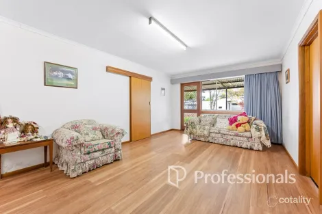 Property photo of 85 Jacaranda Street Red Cliffs VIC 3496