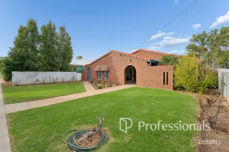 Property photo of 85 Jacaranda Street Red Cliffs VIC 3496