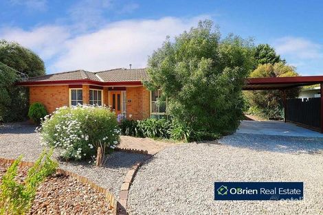 13 Joyce St, Cranbourne West, VIC 3977