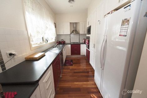 Property photo of 2 Avion Place Westmeadows VIC 3049