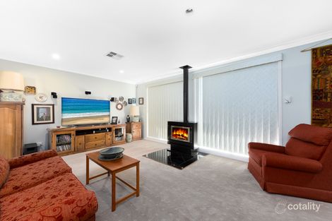 Property photo of 9 Tammar Place St Helens Park NSW 2560