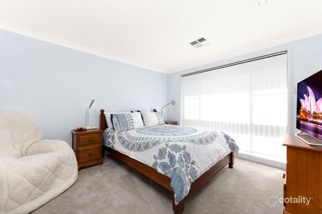 Property photo of 9 Tammar Place St Helens Park NSW 2560