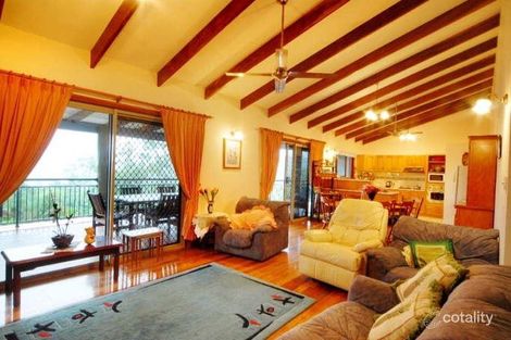 Property photo of 16 Barnes Place Cannonvale QLD 4802