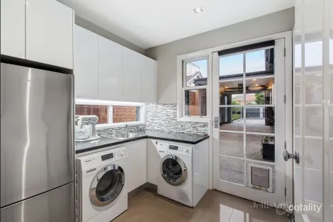 Property photo of 142 Brewer Road Bentleigh VIC 3204