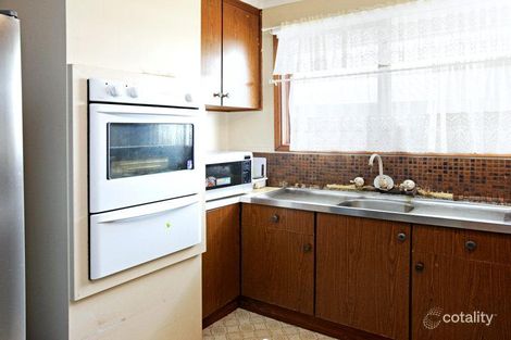 Property photo of 28 Konrads Crescent Highton VIC 3216
