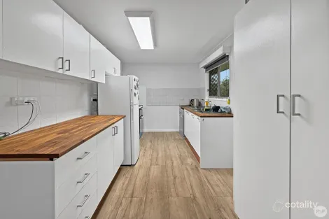 Property photo of 68 Kulgun Crescent Kelso QLD 4815