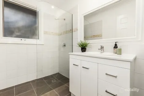 Property photo of 10/182 Weatherall Road Beaumaris VIC 3193