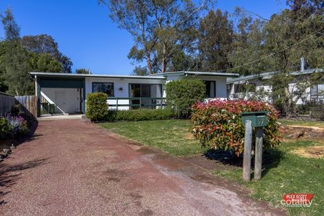 77 Halford St, Inverloch, VIC 3996