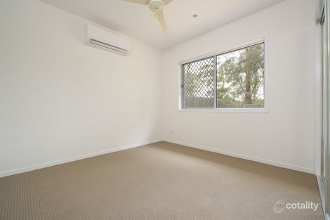 Property photo of 52 Iris Road Kirkwood QLD 4680