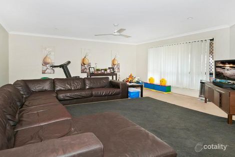 Property photo of 38 Pepper Tree Drive Holmview QLD 4207