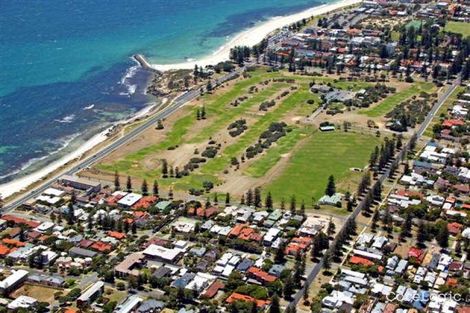 19a Pearse St, Cottesloe, WA 6011