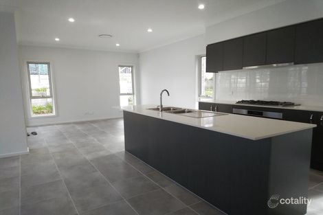 Property photo of 5 Peppercress Ridge Leppington NSW 2179