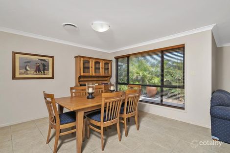 Property photo of 52 Walkers Road Everton Hills QLD 4053