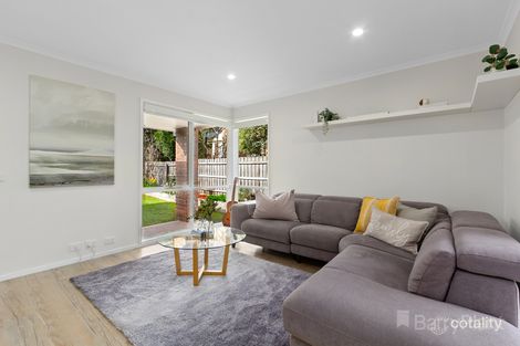 Property photo of 21 Watersedge Close Knoxfield VIC 3180