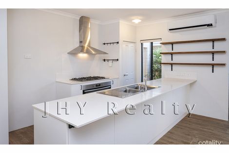 Property photo of 51 Diamante Boulevard Dunsborough WA 6281