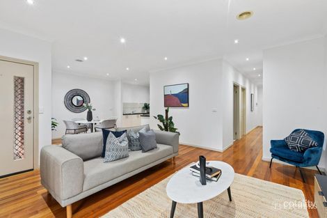 Property photo of 15 Forest View Bundoora VIC 3083