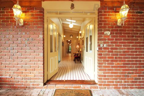 Property photo of 13 St Andrews Close Croydon VIC 3136